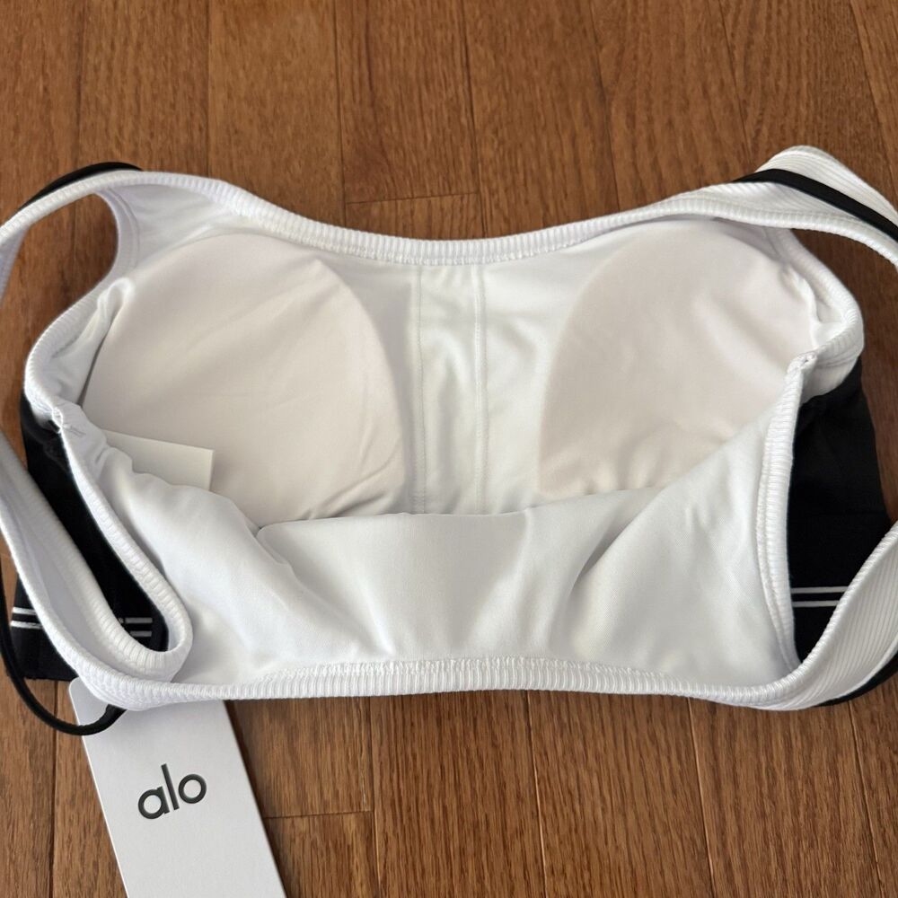 Alo Yoga Airbrush Better Together Bra Women’s Small Black White Padded Layer NWT - Picture 11 of 11